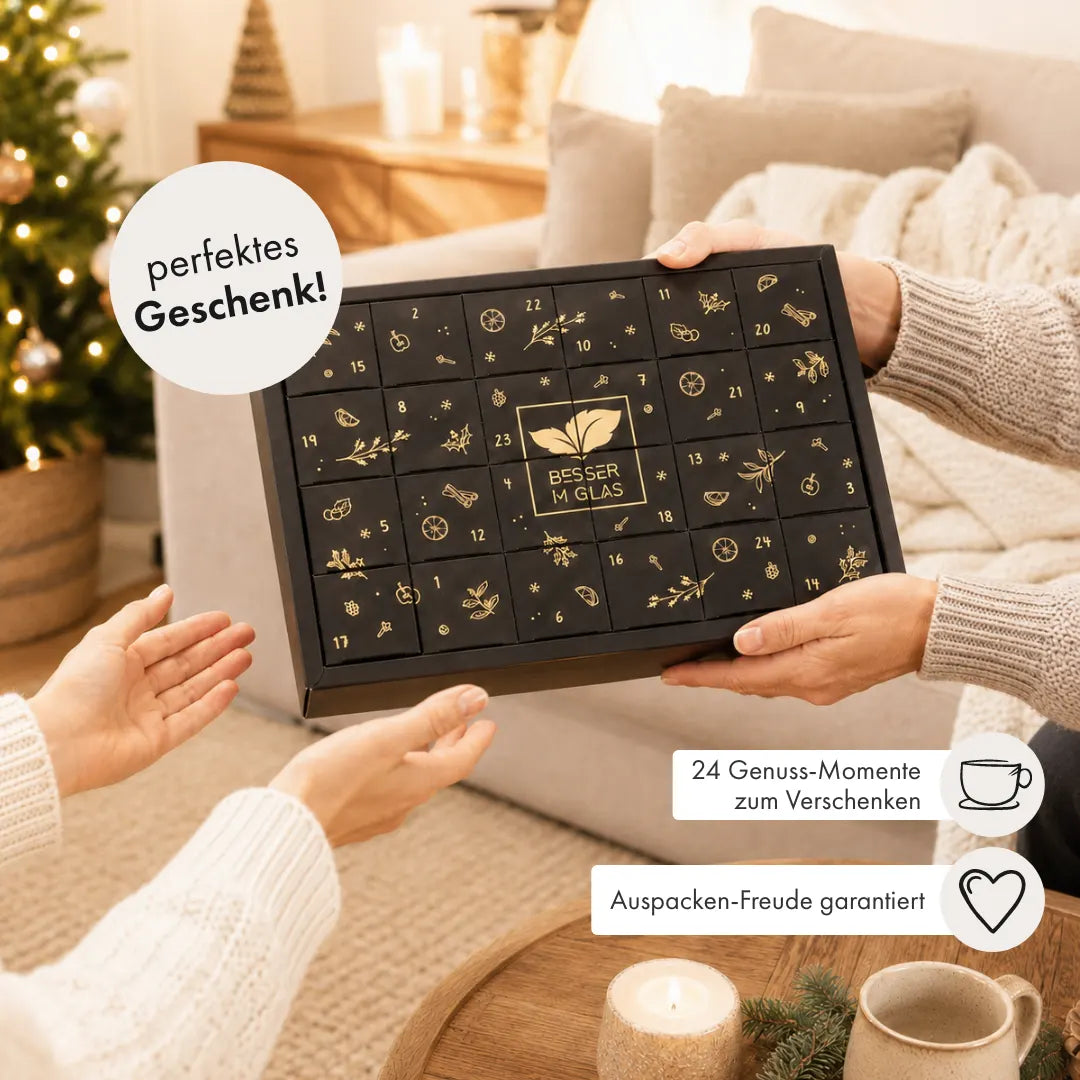 Tea Advent Calendar with Ceramic Teapot Set