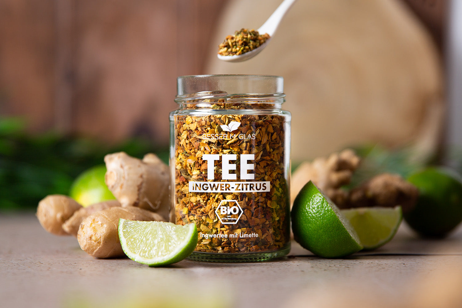 Neuer und exklusiver Ingwer-Zitrus Bio-Ingwertee mit Limette von Besser im Glas
