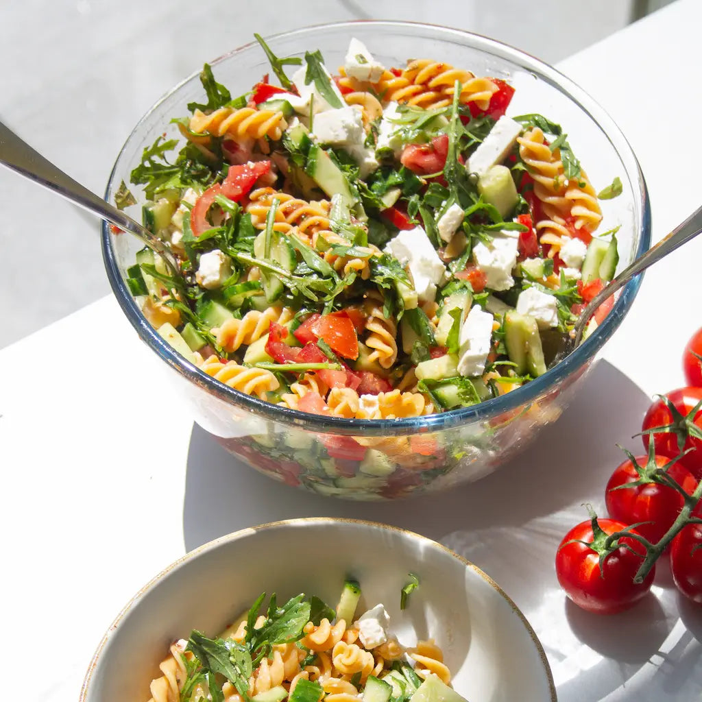 Griechischer Nudelsalat