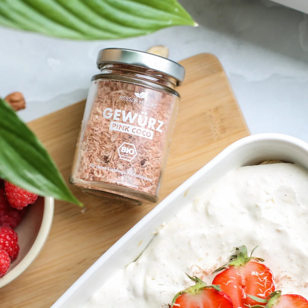 Rezept | Erdbeer-Kokos-Tiramisu | Besser im Glas Rezept | Erdbeer-Kokos-Tiramisu | Besser im Glas